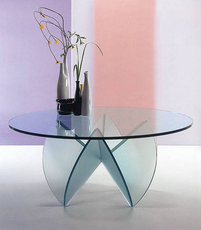 Rosa del Deserto from Tonelli designed by D'Urbino and Lomazzi.
