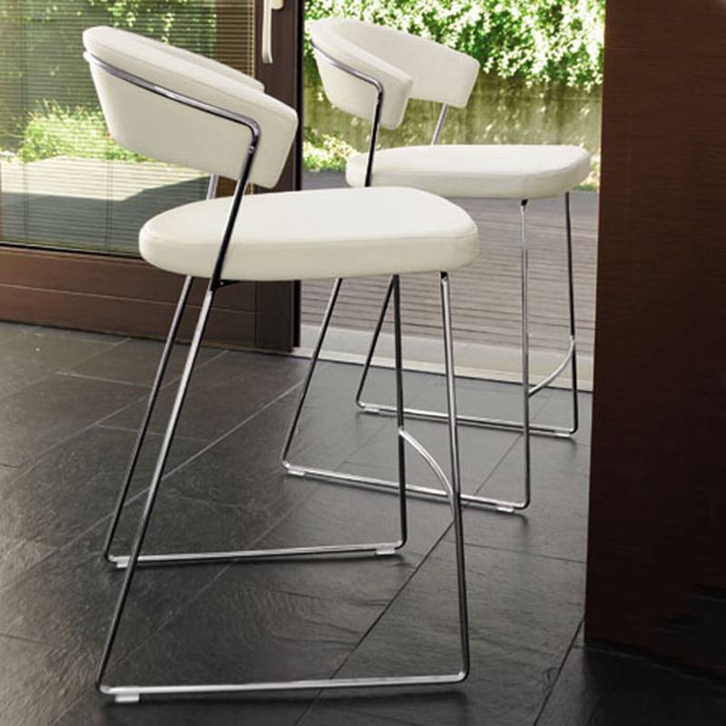 New York Leather Stool from Calligaris.