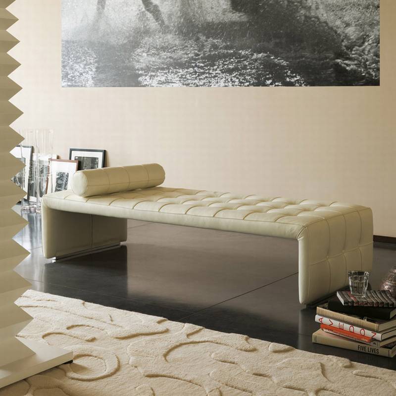 Scarlett from Porada designed by Gino Carollo.