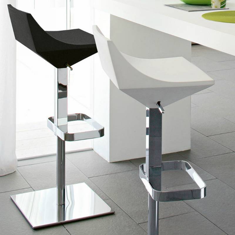 Fly Stool from Calligaris.