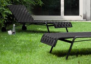 Rest Lounger from Kristalia.