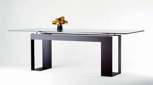 Miles from Tonelli designed by Giulio Mancini.