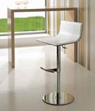 Lift Stools by Trabaldo