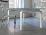 Ray Dining Tables by Doimo