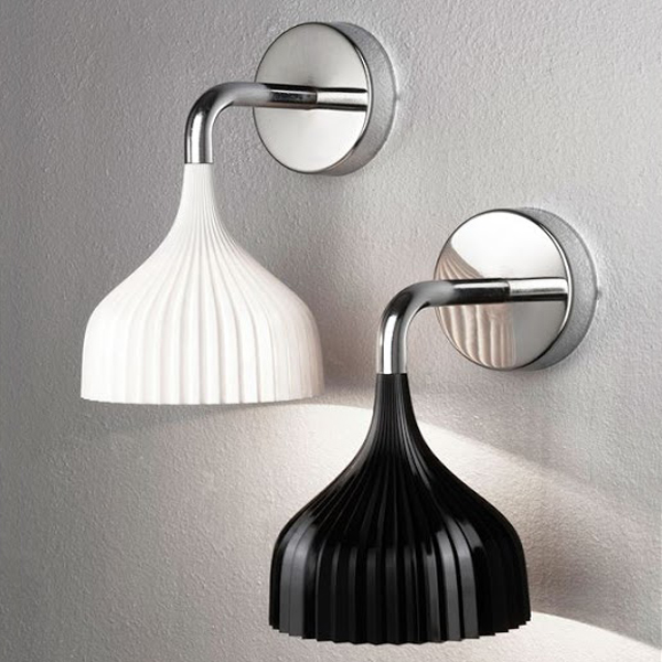 E Wall lighting from Kartell, designed by Ferruccio Laviani