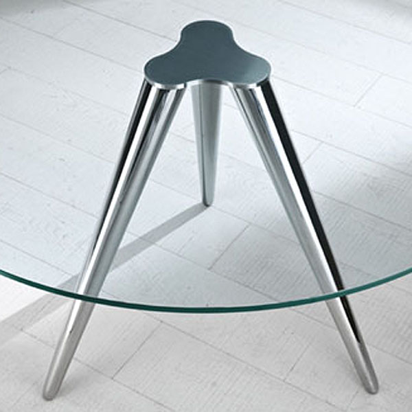 Unity dining table from Tonelli, designed by Karim Rashid
