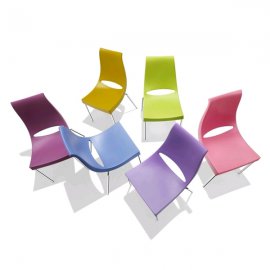 Chiacchiera Chair by Parri