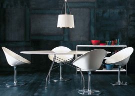 Glossy Table by Kartell