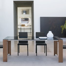 Liko Dining Table by Ivano Antonello Italia