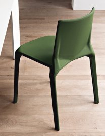 Plana Upholstered Chair by Kristalia