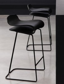 BCN Fixed Stool by Kristalia