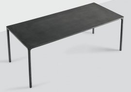 Boiacca Dining Table by Kristalia