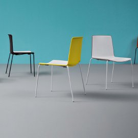 Tweet 890 Chair by Pedrali