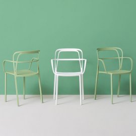 Intrigo 3715 Chair by Pedrali