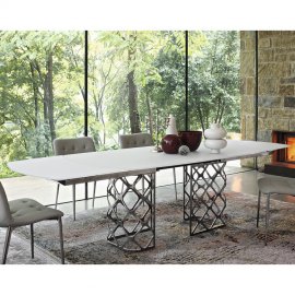 Majesty Ex Dining Table by Bontempi