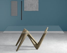 Esse Dining Table by Compar