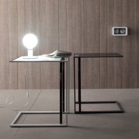 Square End Table by Compar