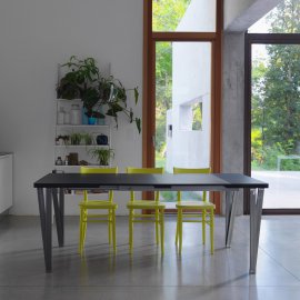 Ma.Re Dining Table by Horm