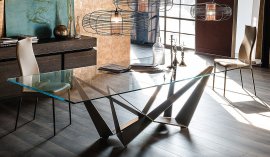 Skorpio Dining Table by Cattelan Italia