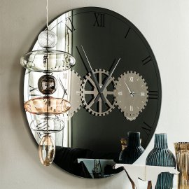 Times Wall Mirror by Cattelan Italia