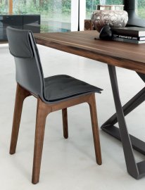 Alfa Chair by Bontempi