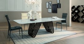 Arpa Dining Table by Tonin Casa