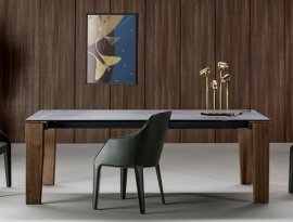 Truly Dining Table by Bonaldo