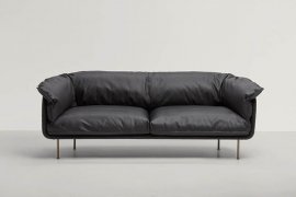 Winnie Sofa by Frag