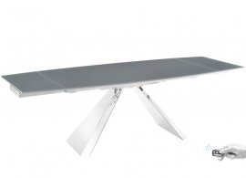 Stanza Dining Table by Casabianca