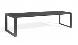 Fuse Dining Table by Manutti