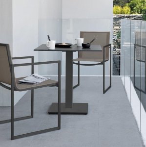 Latona Dining Chair by Manutti