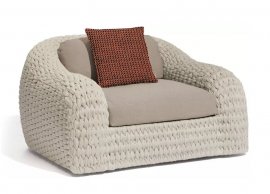 Kobo Lounge Chair by Manutti