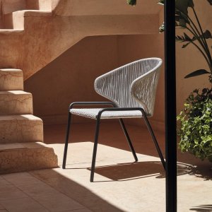 Radius Dining Chair by Manutti