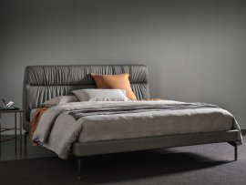 Otto Bed by Frag