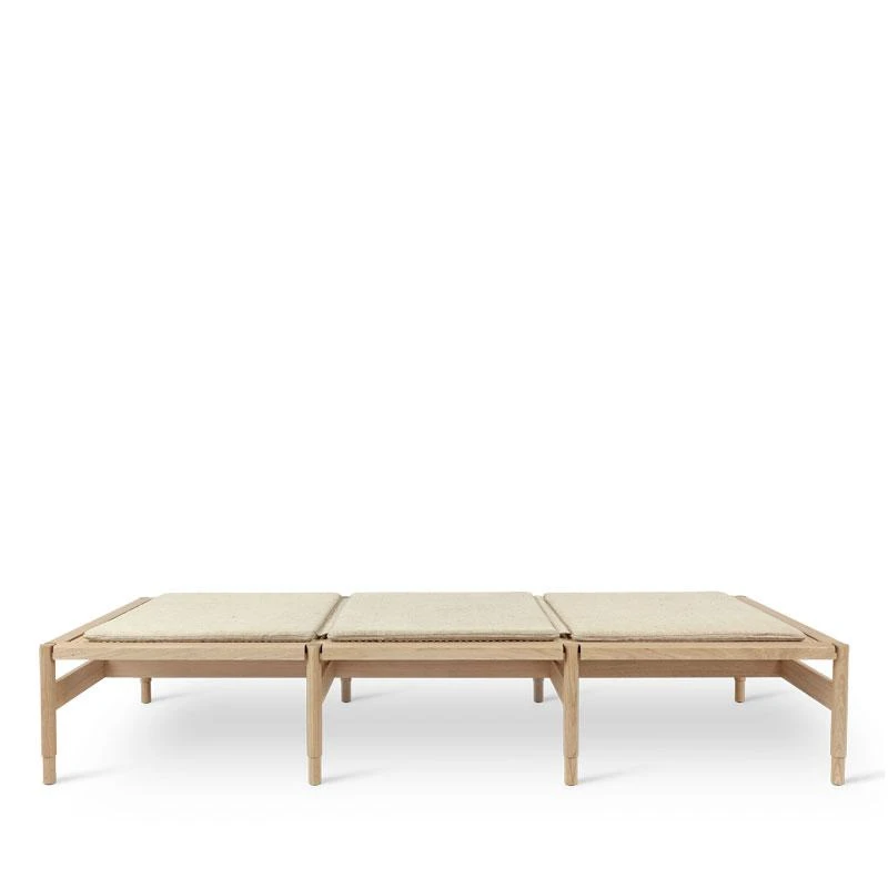 Winston Daybed by Mater Design