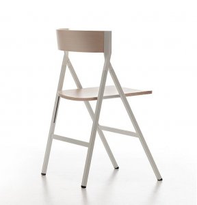 Klapp Folding Chair by Arrmet