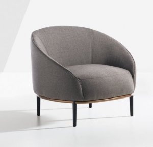 Yoisho Armchair by Potocco