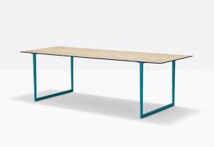 Toa Desk by Pedrali