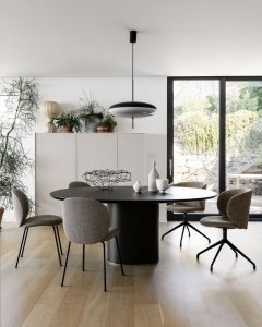 Holo Pillar Dining Table by Kristalia