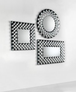 Pop Mirror by Fiam