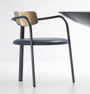 Via Veneto Armchair by De Castelli