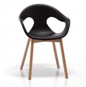 Sunny Armchair by Arrmet