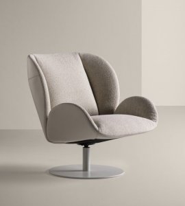 Ocean Lounge Chair by Frag