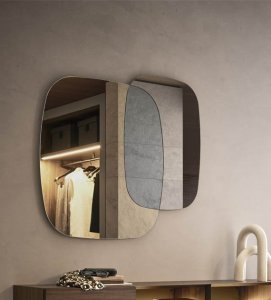Oltre Mirror by Pianca