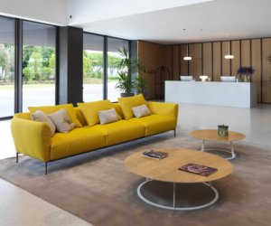 Ella Sofa by Horm