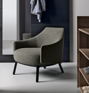 Bela Armchair by Kristalia
