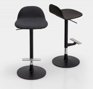 Pilat Stool by Kristalia