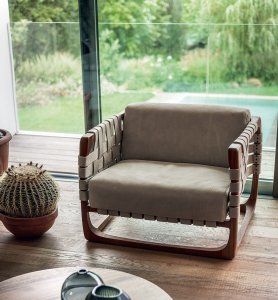 Bungalow Armchair by Riva 1920