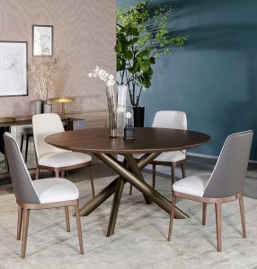 Style Table by Tonin Casa
