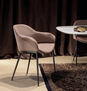 Hug Armchair by Tonin Casa